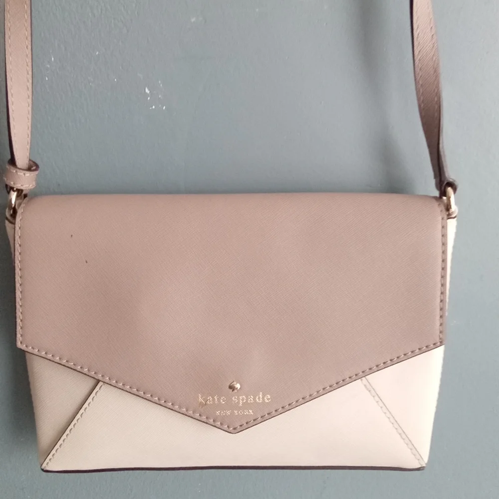 Kate Spade New York Saffiano Leather Two Tone Envelope Crossbody Bag Beige Cream